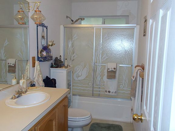 4th image of 607 Mill Pond Dr #607