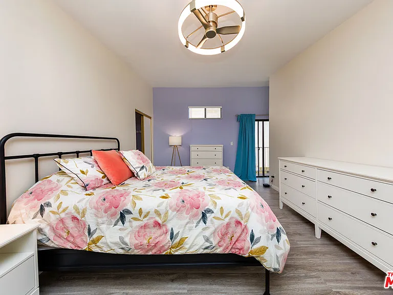 5848 Hazeltine Ave #10 — Photo 7