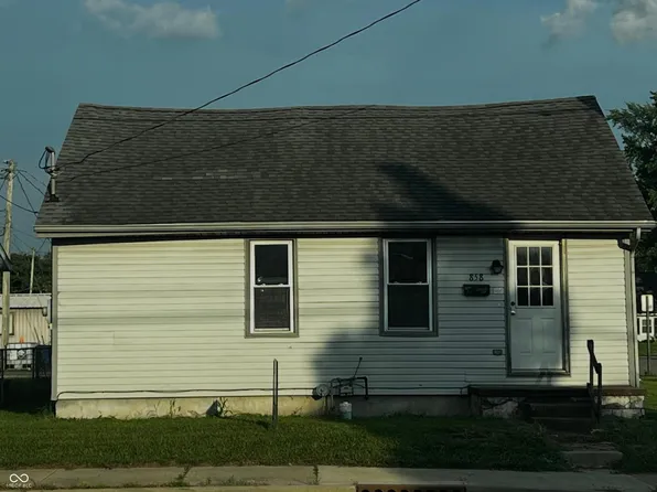 858 Miller Ave, Shelbyville, IN 46176