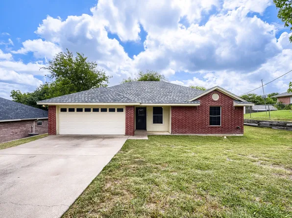 1004 Tremont St, Weatherford, TX 76086