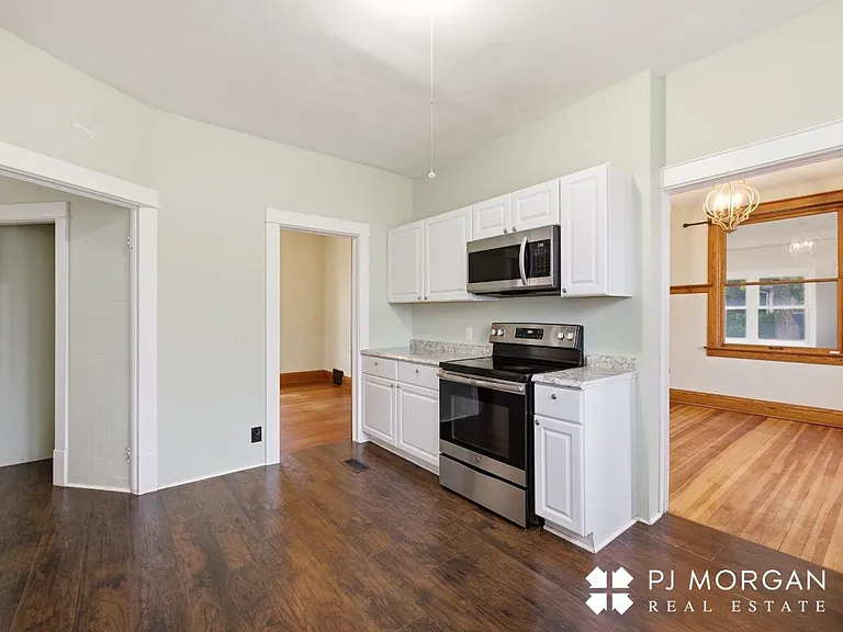 2222 S 6th St — Photo 13