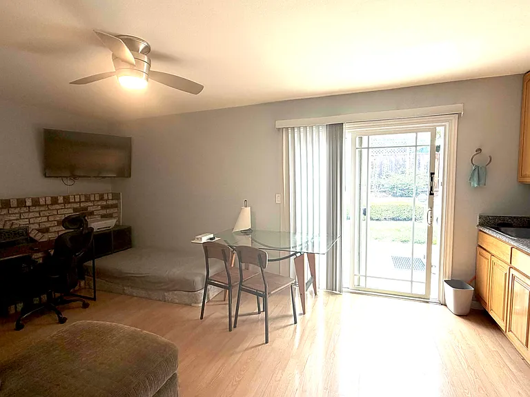 863 Cape York Pl — Photo 4
