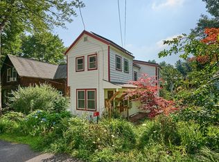 34 Laurel Park #34, Northampton, MA 01060