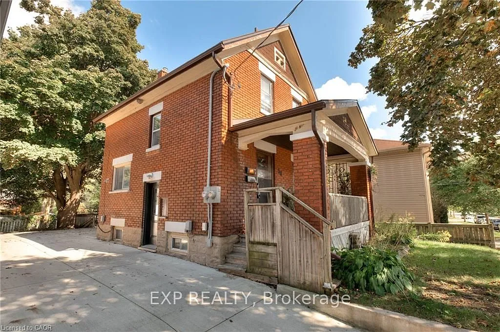 50 Walnut St photo 1