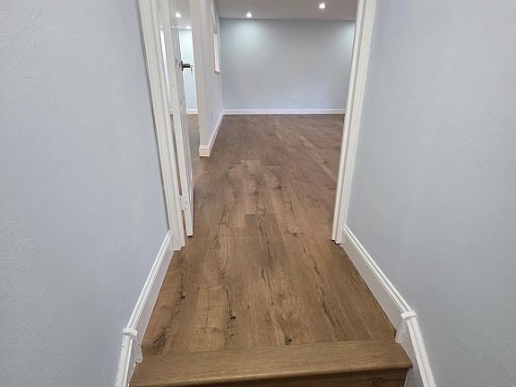 3rd image of 51 Cavendish Dr #51