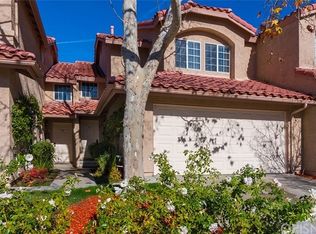 28154 Bobwhite Cir UNIT 71, Santa Clarita, CA 91350