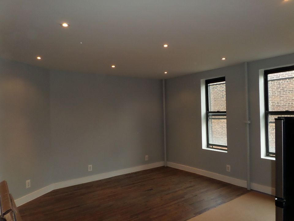 1st image of 4107 28th Ave APT 9
