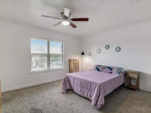 5th image of 1003 Eagle Dr #1cff85586