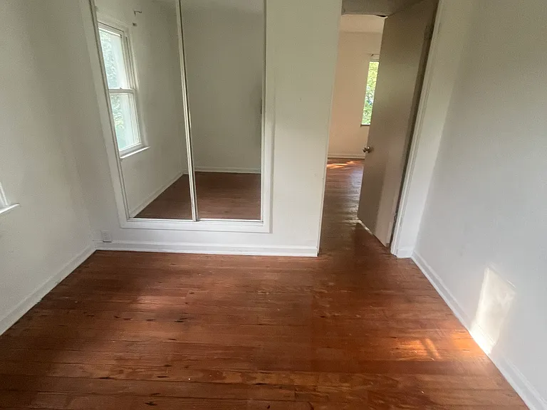 1231 W 3rd St #B — Photo 3