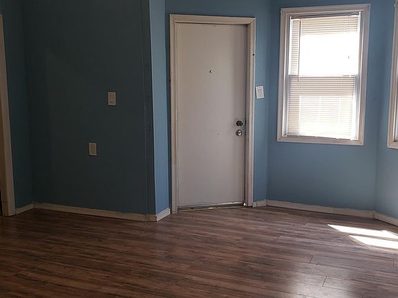 5th image of 6634 Torresdale Ave