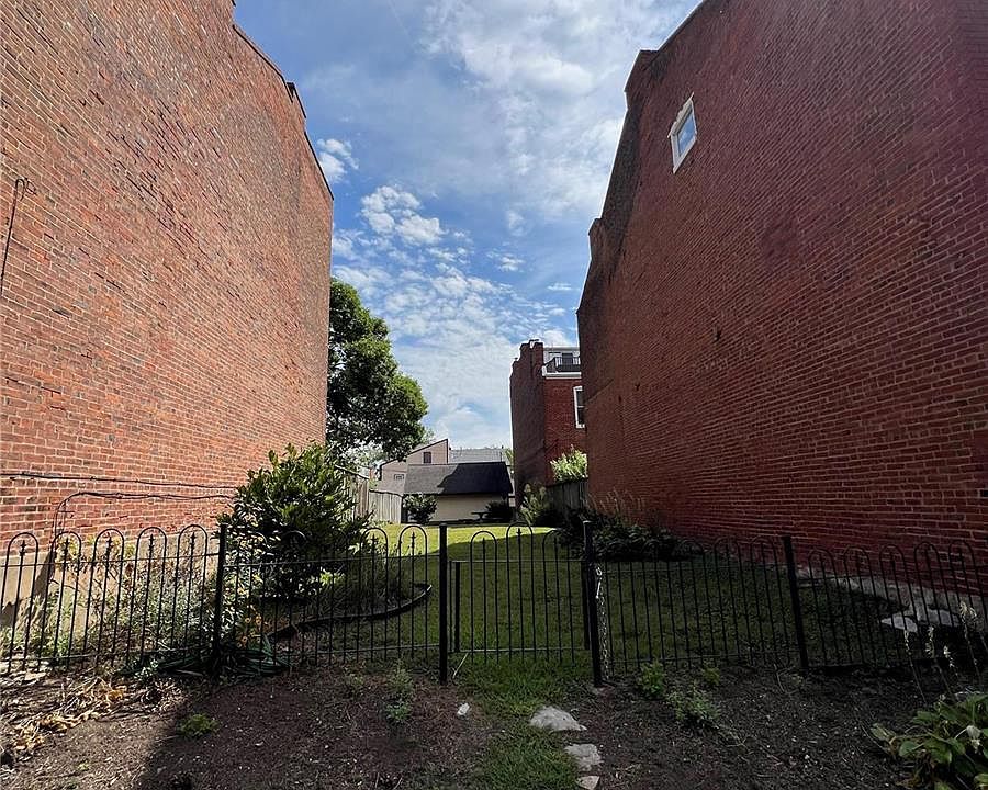 1st image of 2206 Menard St