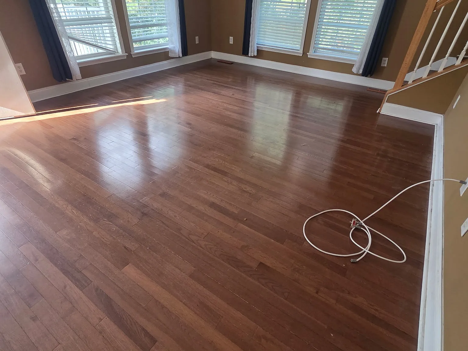 3 bed, 2000 sqft, $2,950 — Photo 3