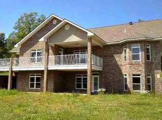 337 E Turkey Pen Rd, Highland, AR 72542