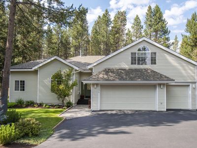 16876 Pony Express Way, Bend, OR, 97707