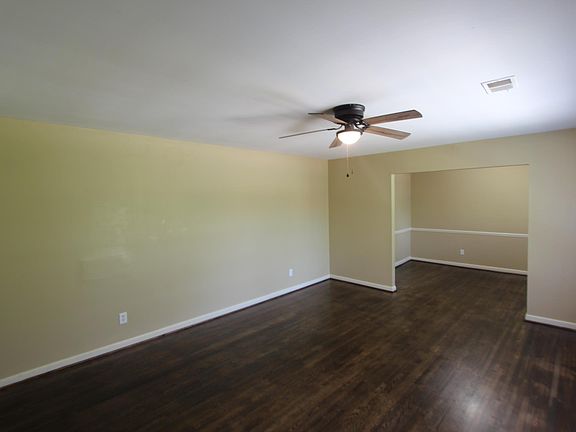 2nd image of 1609 5th St NW