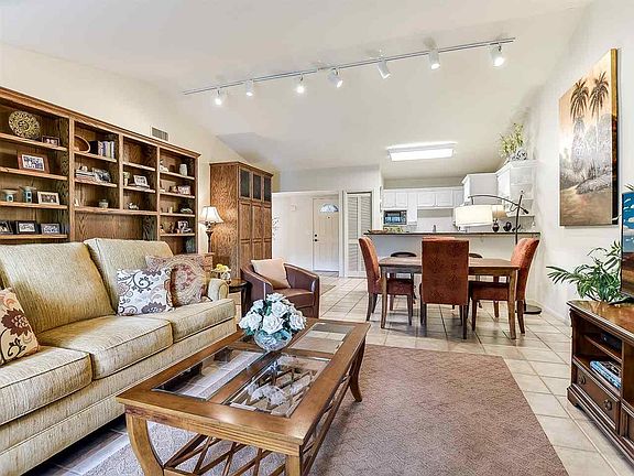 4th image of 100 Bay Point Dr Unit 17