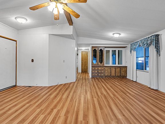 3rd image of 350 Gilmore Rd Space 88