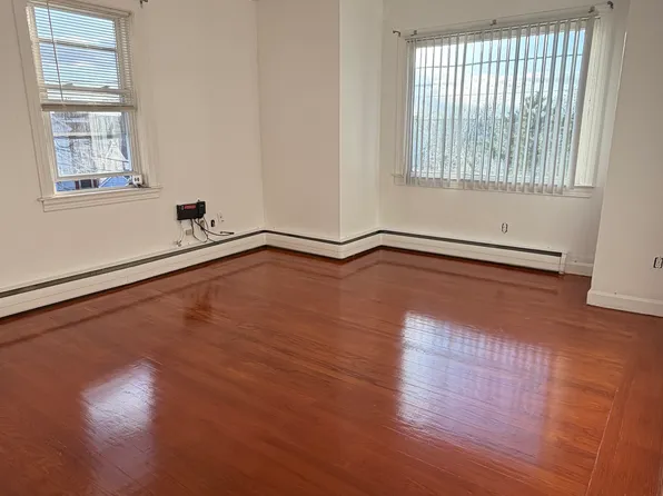 (undisclosed Address), Providence, RI 02904