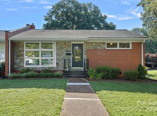 4207 Cheltenham Rd, Charlotte, NC 28211