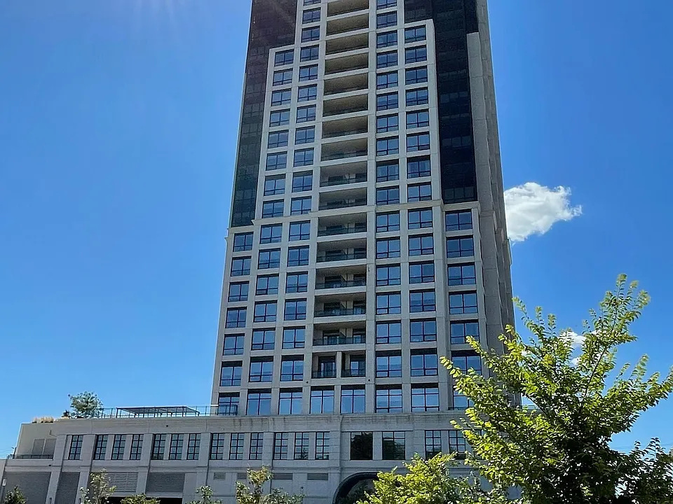 1 Grandview Blvd #1015