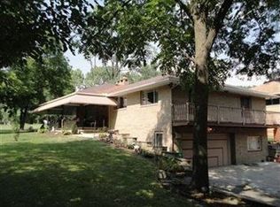 12995 W Pleasant Valley Rd, Parma, OH 44130