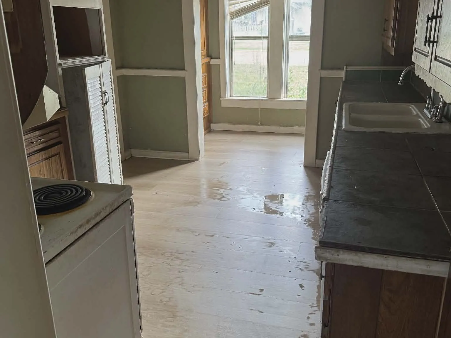 5 bed, 1825 sqft, $600 — Photo 3