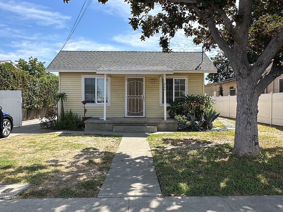 1st image of 224 Edward Ave