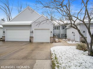 1037 Hidden Creek Dr, Muskegon, MI