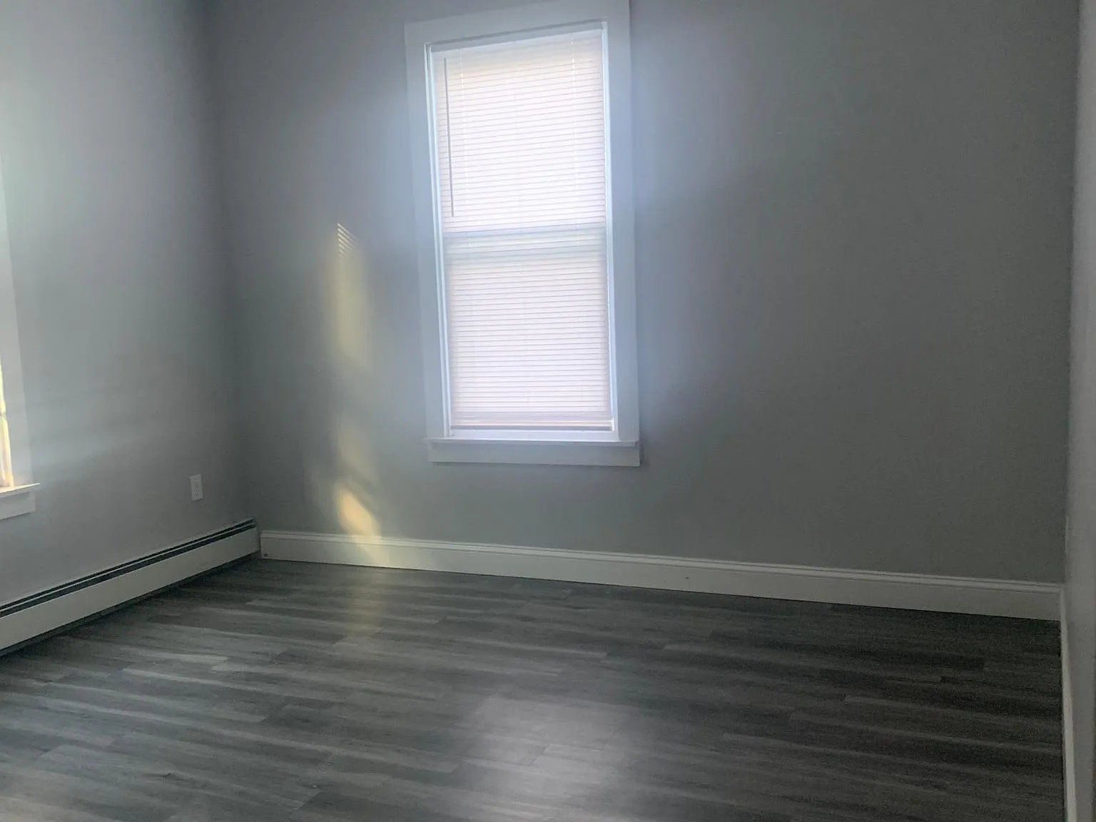 192 Maple St — Photo 2