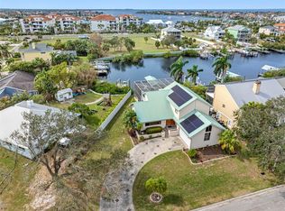 1104 Kingfish Pl, Apollo Beach, FL 33572