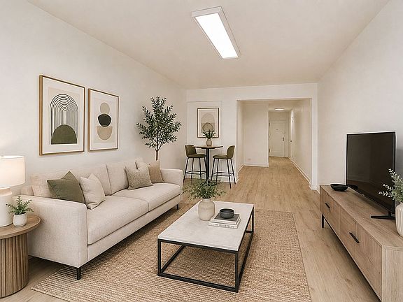 4th image of 243 McDonald Ave APT 4F