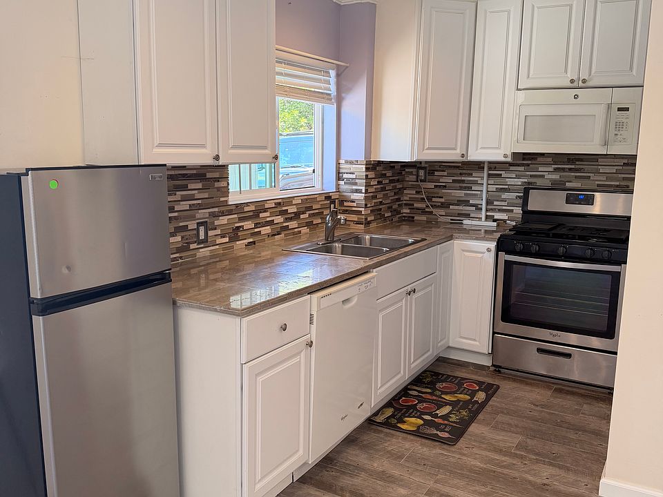1st image of 4144 Cortez Way Unit 3