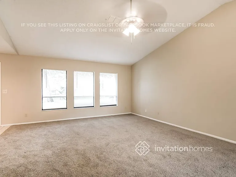 1711 Dove Field Pl — Photo 3