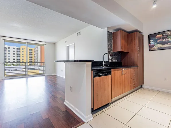 2775 NE 187th St, Aventura, FL