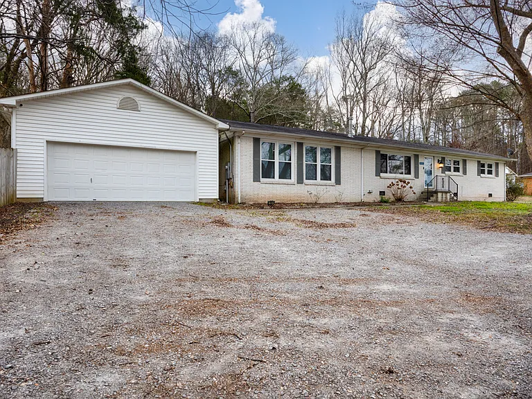5154 Highway 53 — Photo 3