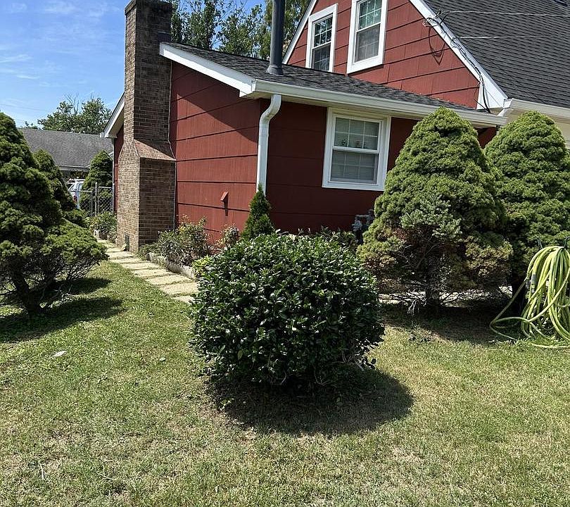 2nd image of 12504 Saber Ln
