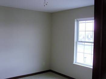 5th image of 8088 Willow Brook Csg Dr