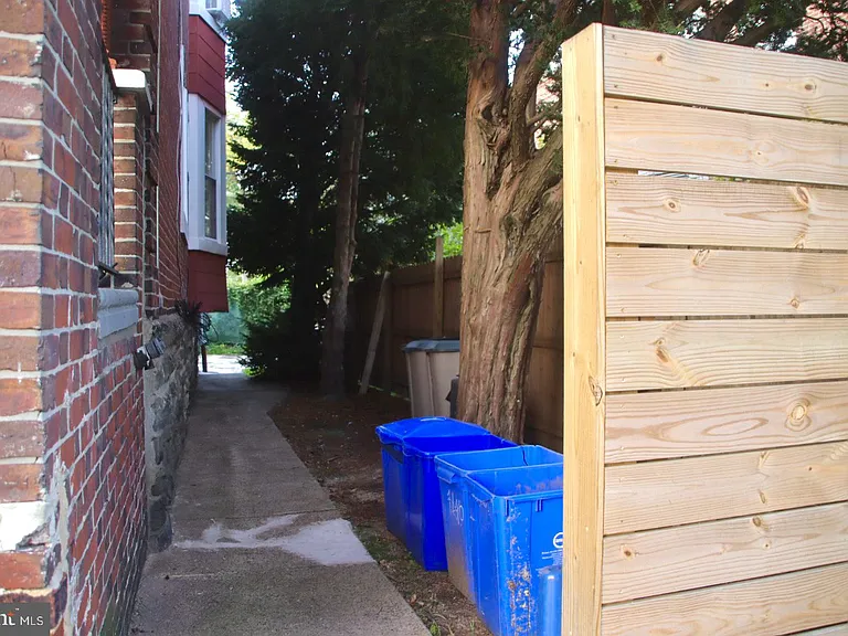 7135 Chew Ave #1 — Photo 15