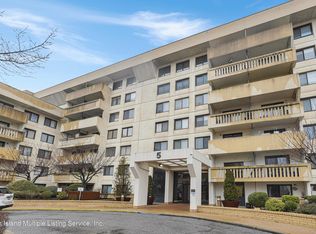 5 Windham Loop APT 7C, Staten Island, NY 10314