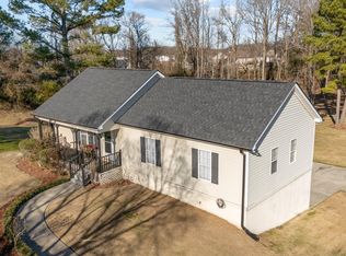 207 Jordan Bluff Dr, Pikeville, NC 27863