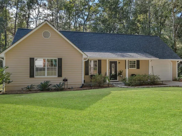 3517 Larkspur Ln, Tallahassee, FL 32312