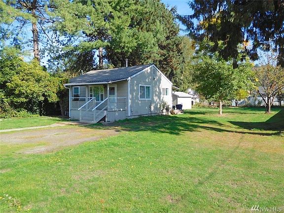 2nd image of 11818 44th Ave S