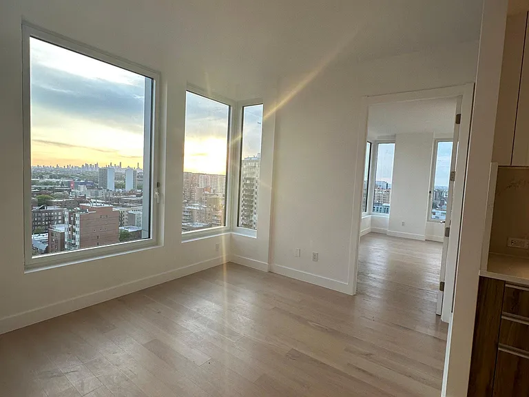 136-18 Maple Ave #17 — Photo 5