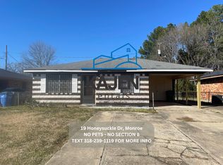19 Honeysuckle Dr, Monroe, LA 71202