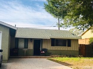 13731 Marchant Ave, Sylmar, CA 91342