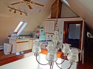 37 Edward St #3, Newport, RI 02840