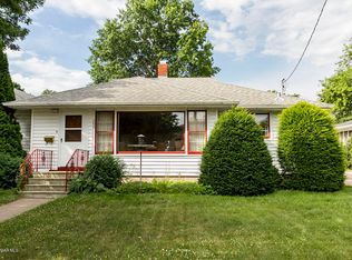 706 S Oak St, Lake City, MN 55041