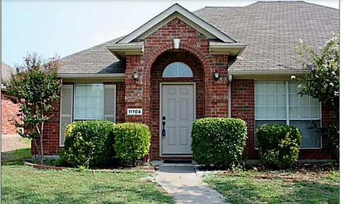 11704 Rocky Point Dr Photo 1