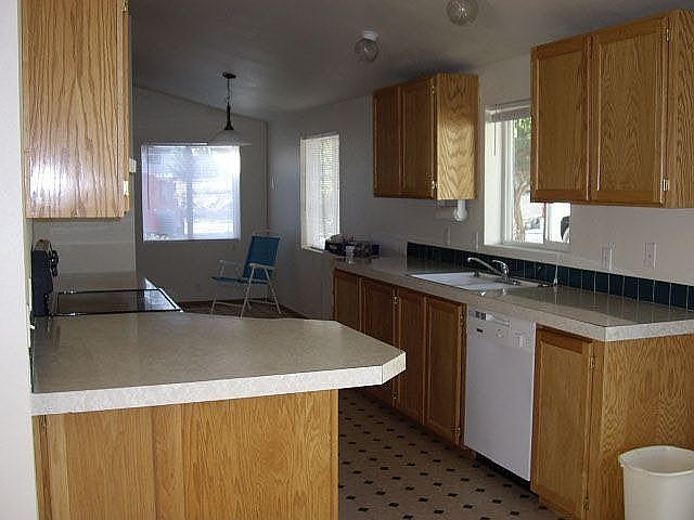 kitchen and breakfast nook