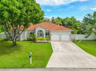 Estate Homes First Additi, Miami, FL 33170